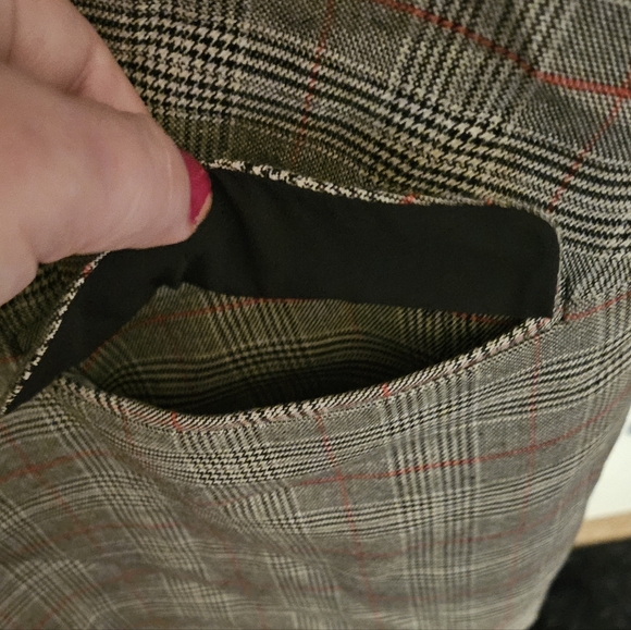 1. State Women's Brown Plaid Blazer - Picture 4 of 6